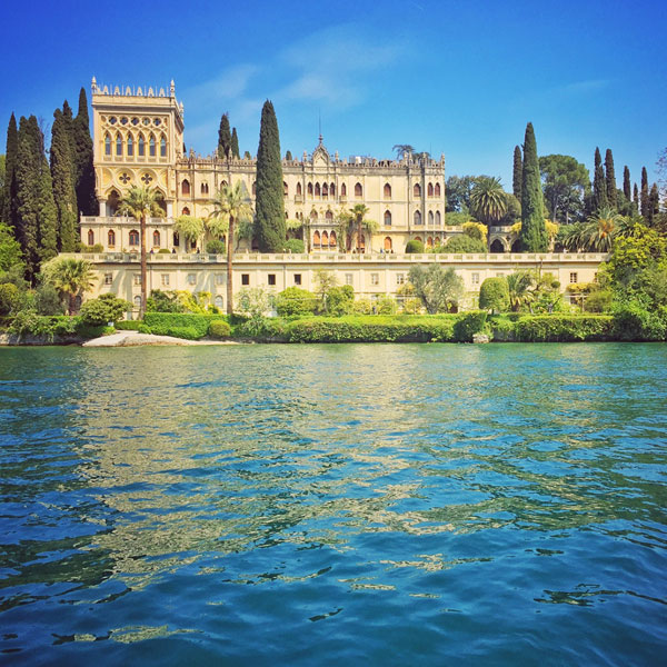 giro in barca sul Lago di Garda - un assaggio del lago