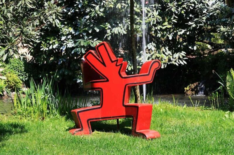 Sculture Keith Haring Gardone | Bertoldi Boats