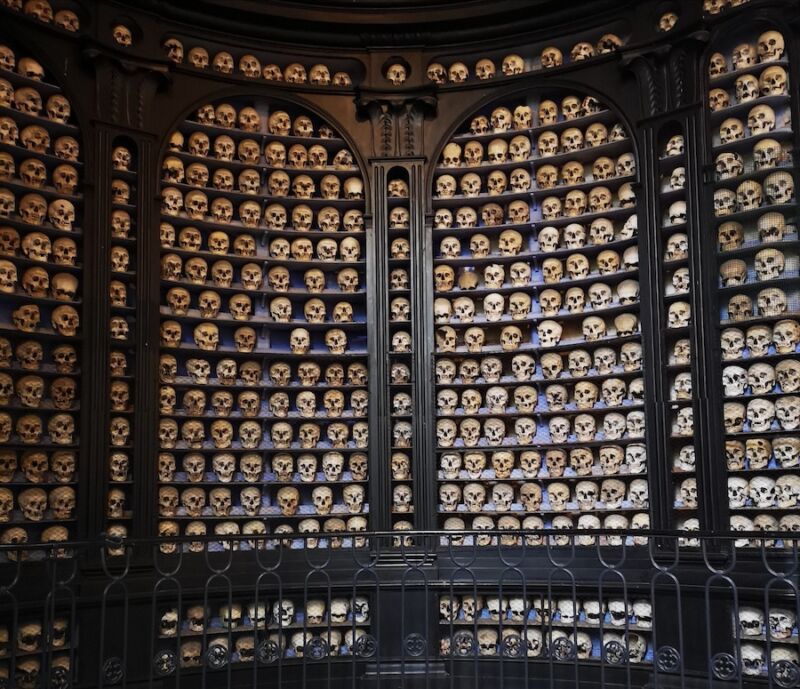 Chiesa Ossario Desenzano | Bertoldi Boats