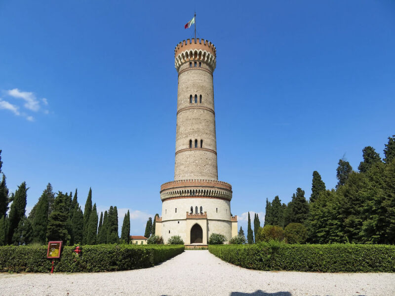 Torre San Martino Desenzano | Bertoldi Boats