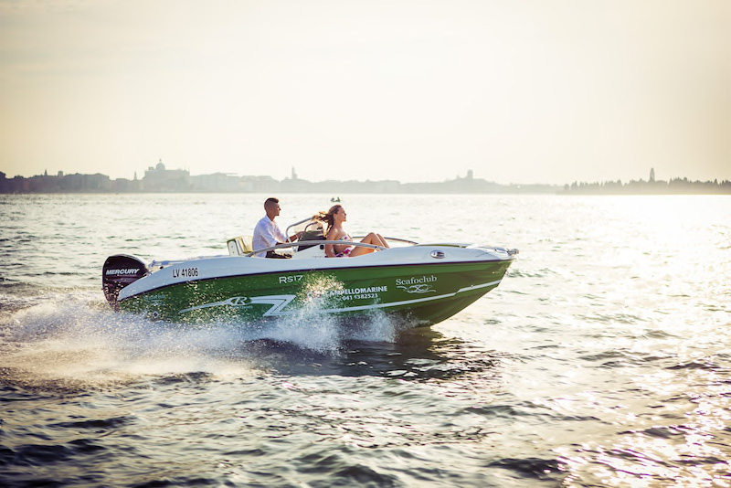 Bertoldi Boats: Boat hire without license Boat hire without license, Lake Garda