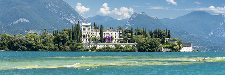 La storia dell’Isola del Garda è una delle più affascinanti del lago. thumb