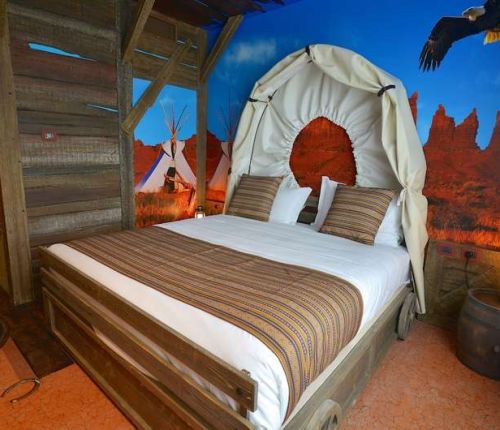 gardaland adventure hotel