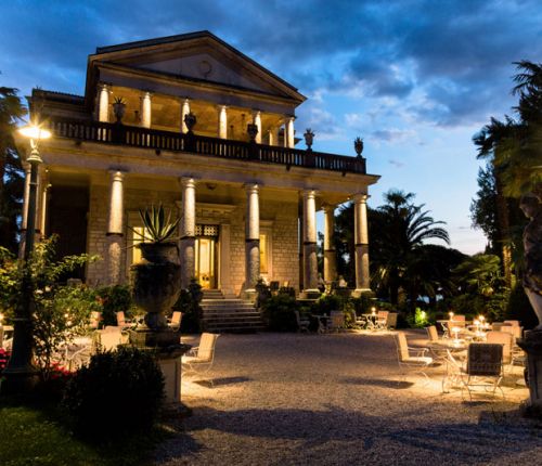 I migliori hotel per coppie sul lago di Garda: il Villa Cortine! thumb