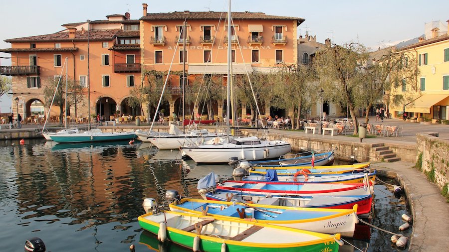 Torri del Benaco: un piccolo borgo da scoprire! thumb